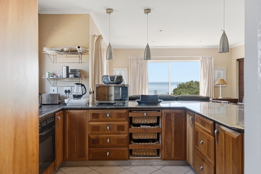 4 Bedroom Property for Sale in Shelley Point Western Cape